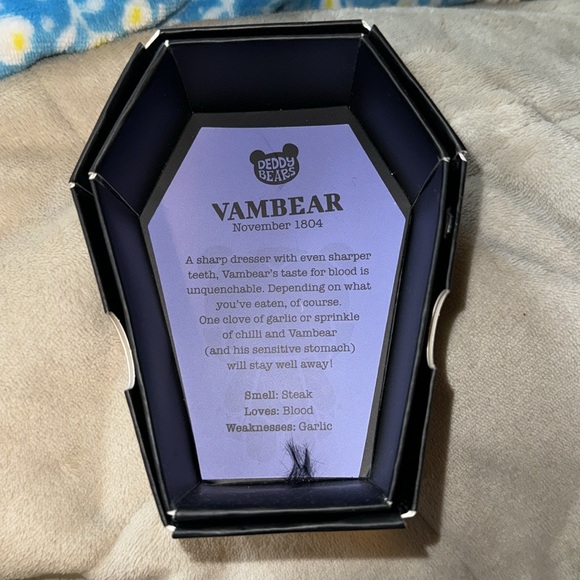 Vampbear deddy bears coffin mystery plush - Picture 3 of 9